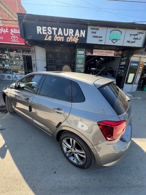 Volkswagen Polo 2019 Carat +