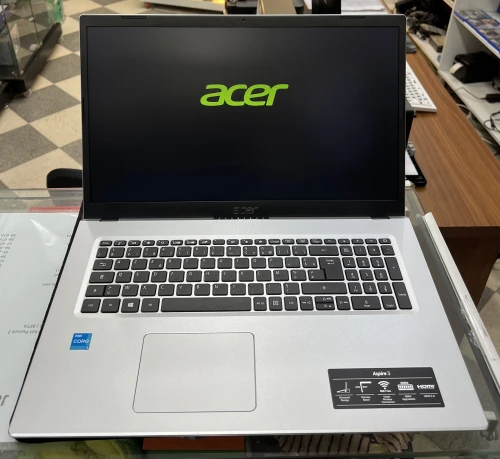Laptop Acer i3 11ème 8G Ram 256SSD