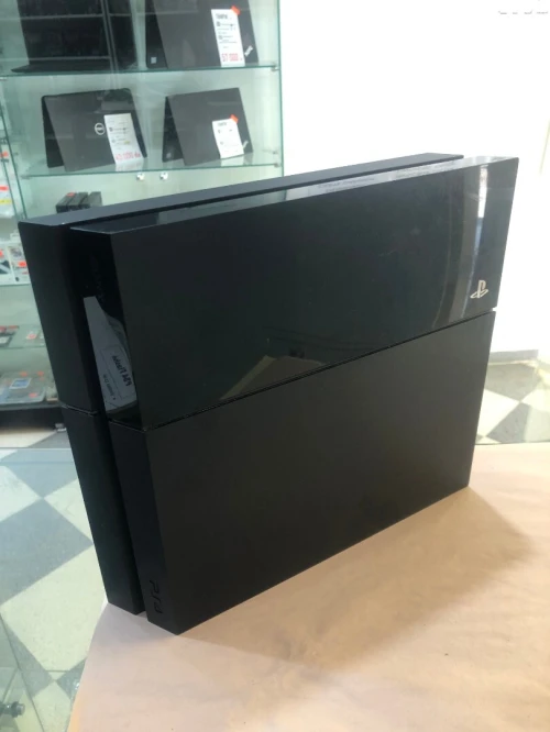 PS4 Flachè