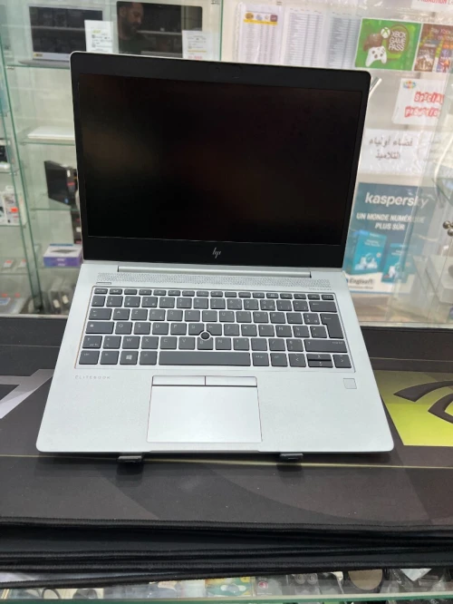 HP ELITEBOOK  Ryzen 3Pro 3300U 8G DDR4 256 SSD