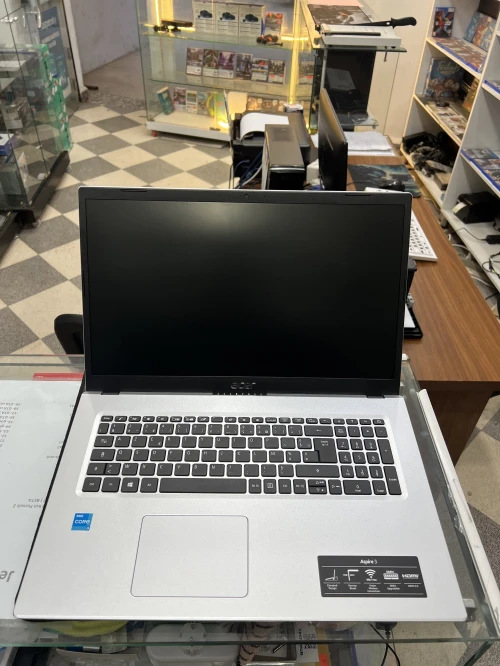 Laptop Acer i3 11ème 8G Ram 256SSD