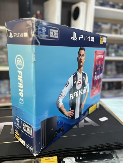 PS4 pro 1000G
