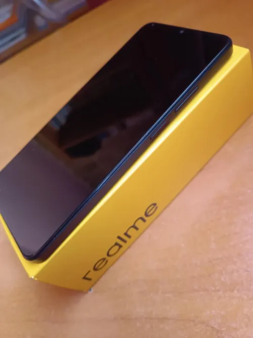 Realme C51