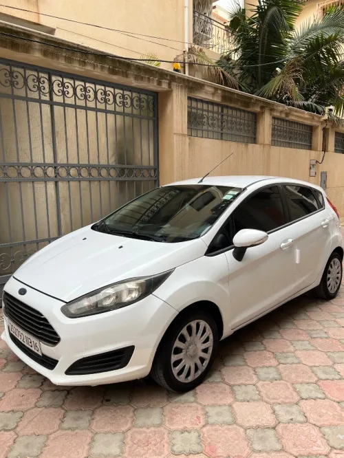Ford Fiesta 2013 Trend Look