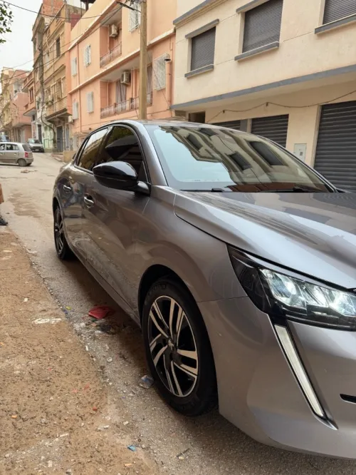 Peugeot 208 2022 Allure Facelift