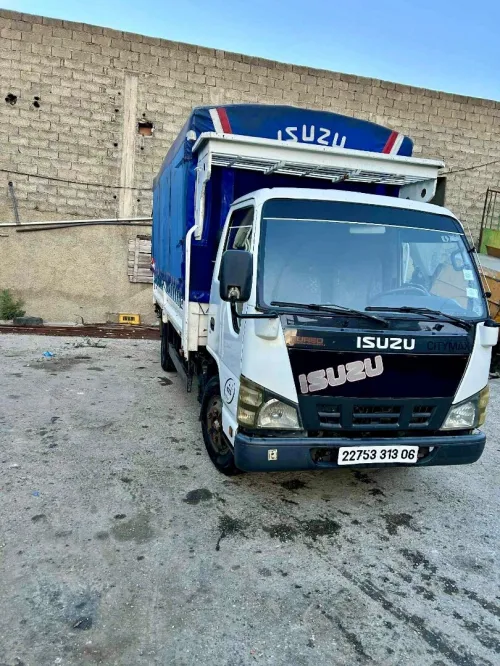 Isuzu City max 2013