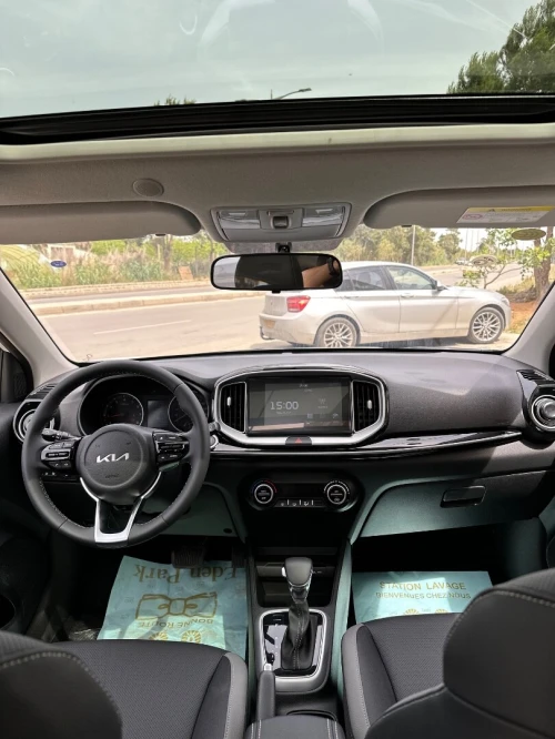Kia KX1 2025 Avec toit