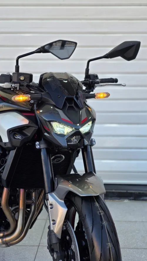 Kawasaki Z900 125cv 2025