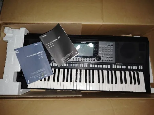 YAMAHA a3000