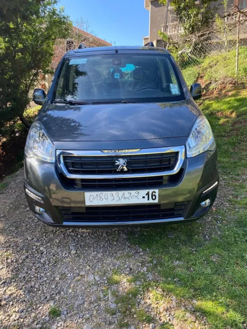 Peugeot Partner 2019 Tepee Allure 