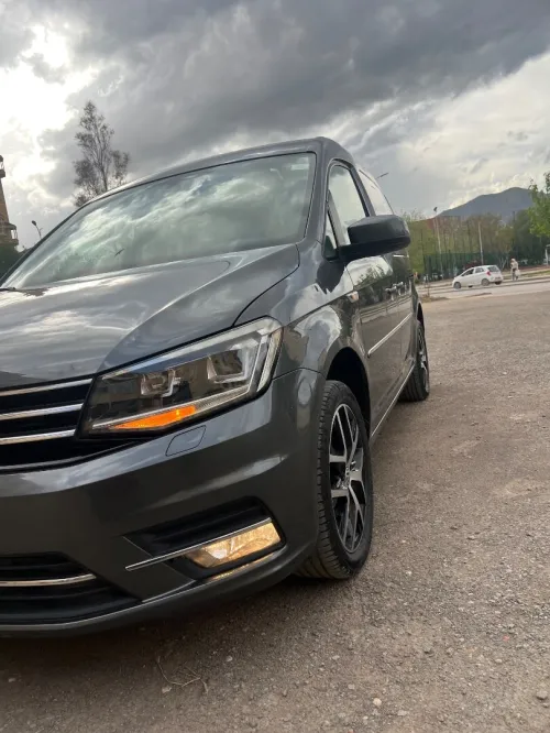 Volkswagen Caddy 2018 Highline