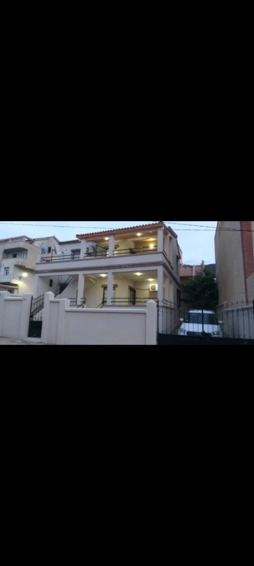 Location vacances Appartement F3 Béjaïa Beni ksila