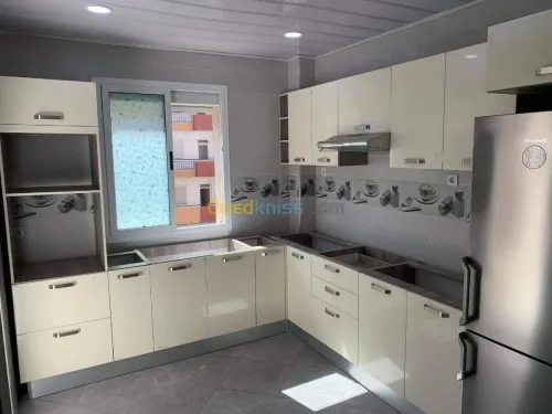 Cuisine high gloss moderne