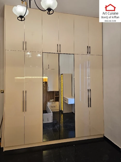 Dressing et placard sur mesure MDF et high gloss