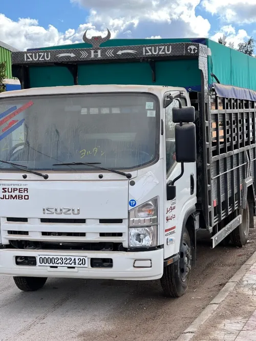 Isuzu Super jumbo 