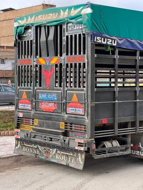 Isuzu Super jumbo 