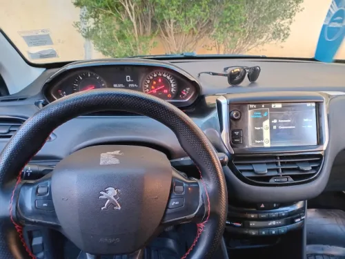 Peugeot 208 2013 Active