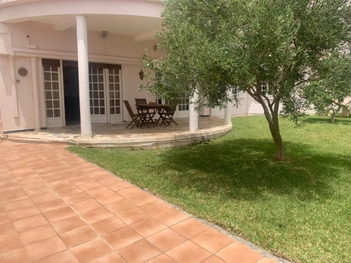 Location Appartement Niveau de villa F4 Alger Bouzareah