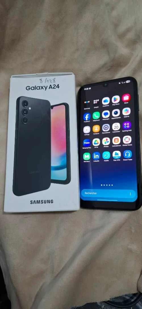 Samsung A24
