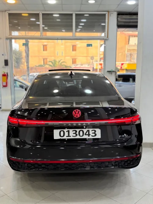 Volkswagen Passat 2025 Pro