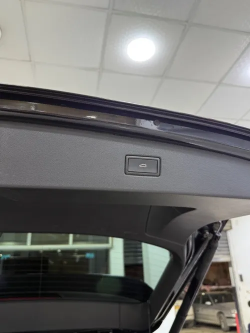 Volkswagen Tiguan 2025 R_Line