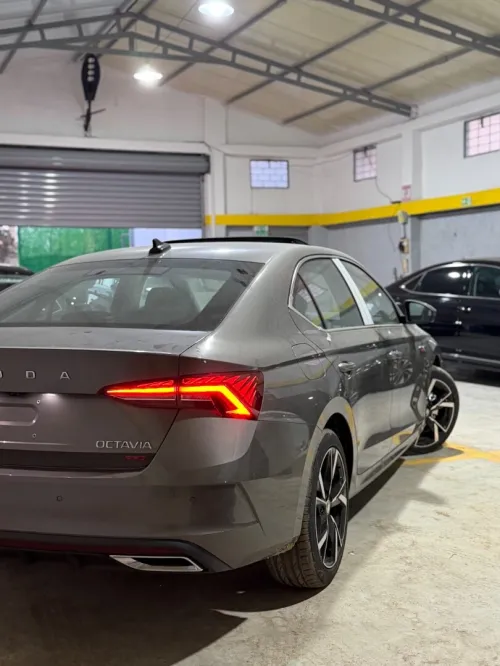 Skoda Octavia Pro 2025 Full Option