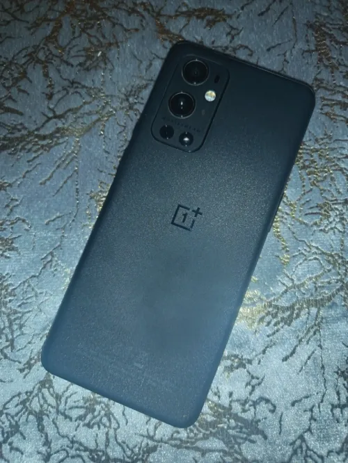 OnePlus 9 pro 12/256