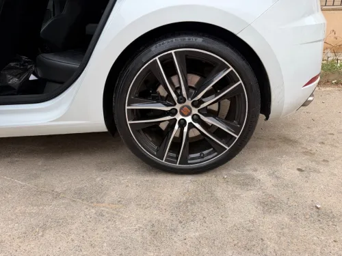 Seat Leon 2019 Cupra R