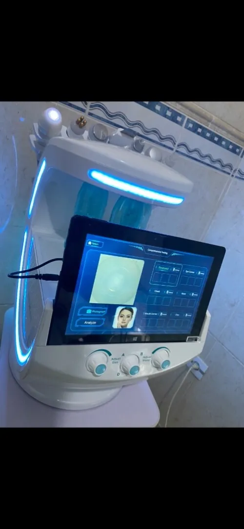 Appareil hydrafacial ice blue