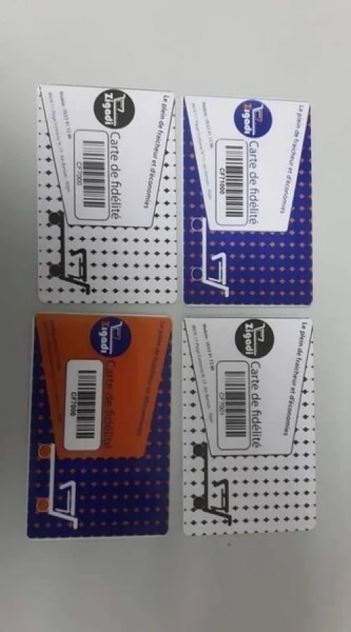 IMPRESSION DE CARTES DE FIDÉLITÉ EN PVC