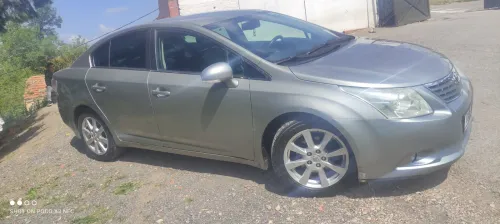 Toyota Avensis 2011 Premium