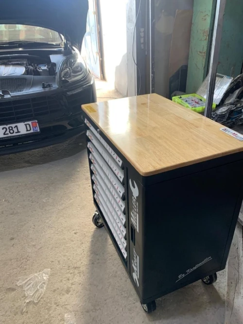 Caisse a outils servante 
