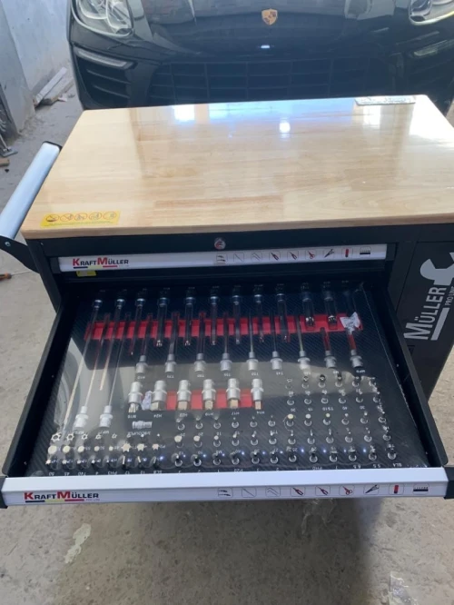 Caisse a outils servante 
