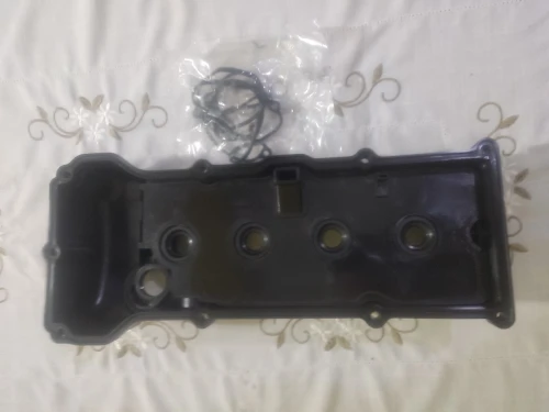 Cache culbuteur Nissan Sunny classique 