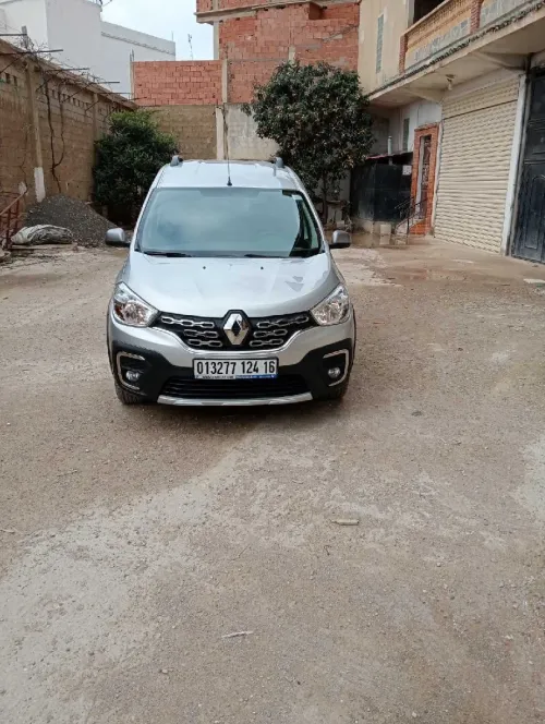 Renault Kangoo Stepway 2024 