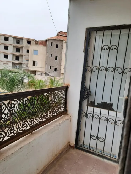 Location Appartement Niveau de villa F4 Alger Khraissia