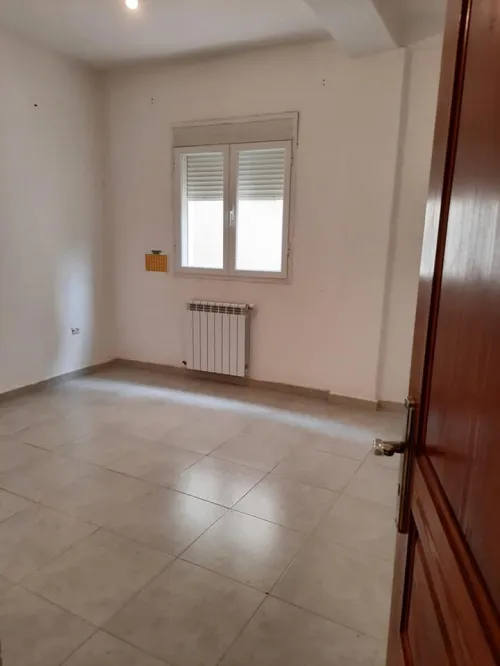 Location Appartement Niveau de villa F4 Alger Khraissia