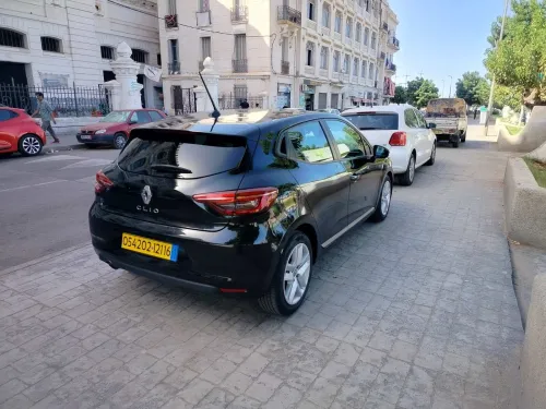 Renault clio 5 2021 besnes