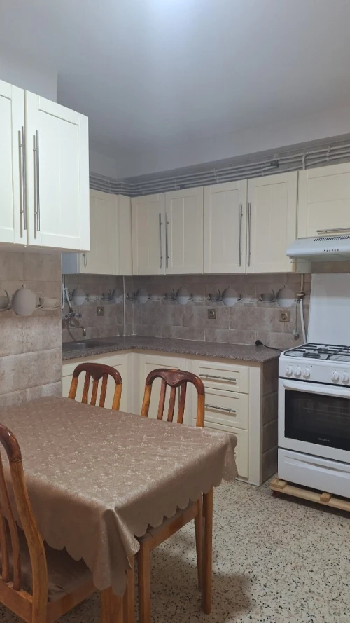 Location Appartement F3 Boumerdès Corso