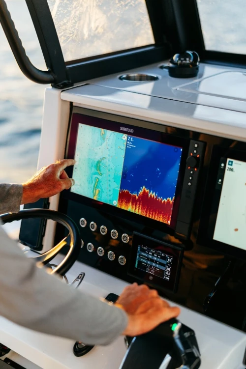 Sondeur Multi Fonctions SIMRAD NSS 4 12