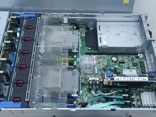 SERVEUR HP Proliant DL380 G9 CPU 2x Xeon E5-2637V4 32 GB, DISQUE DUR 3*300GB (250000DA)