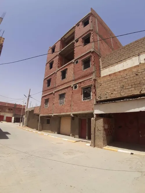 Vente Immeuble Ouargla Hassi messaoud