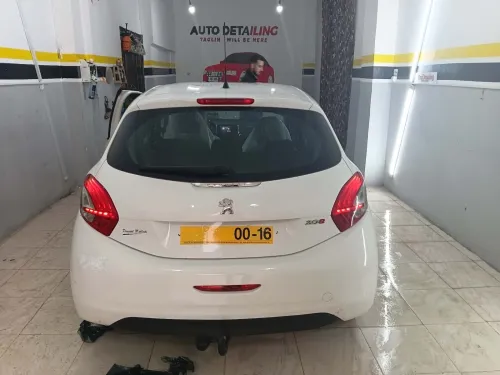 Peugeot 208 2015 Active