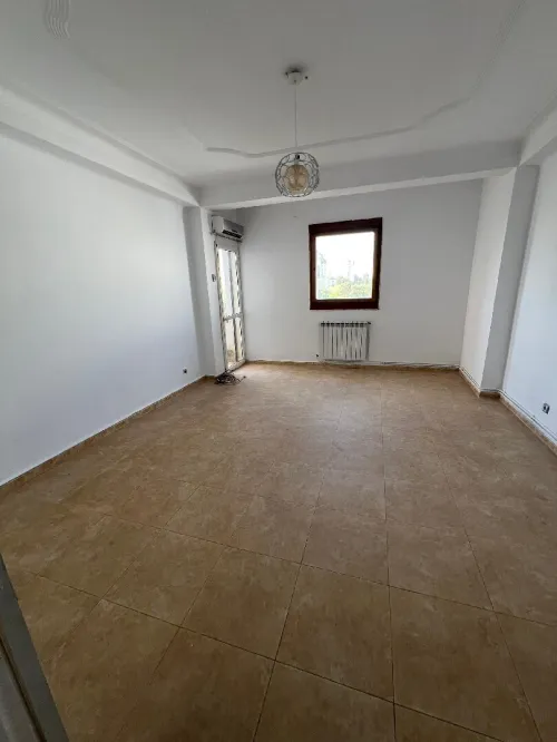 Location Appartement F4 Alger Draria