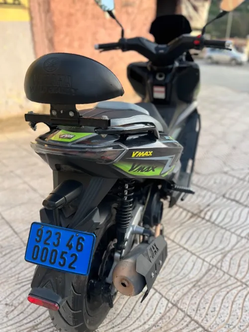 Vmax 200cc 2023