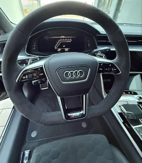 Audi RS6 Avante  2025 Performances