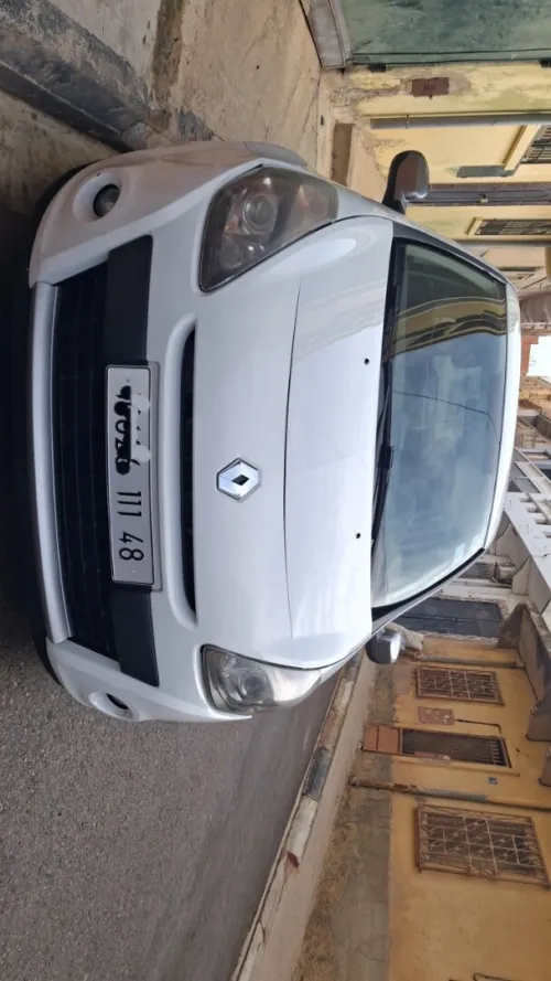 Renault Clio 3 2011 Night and Day