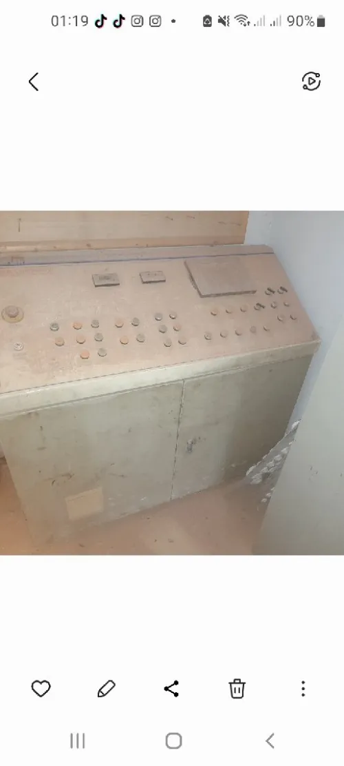 Automate pour centrale a béton