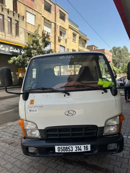 Hyundai Hd35 2014