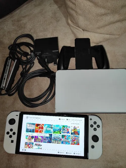 Nintendo switch oled 2024 flashée état 10/10